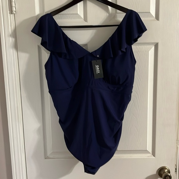 Daci navy swimsuit - Picture 2 of 9
